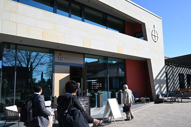 【現地視察レポート】地元密着型でありながら、専門誌でも高い評価を得るその理由とは？　“ベルンハルト　コッホ”（経営企画室　藤野晃治）