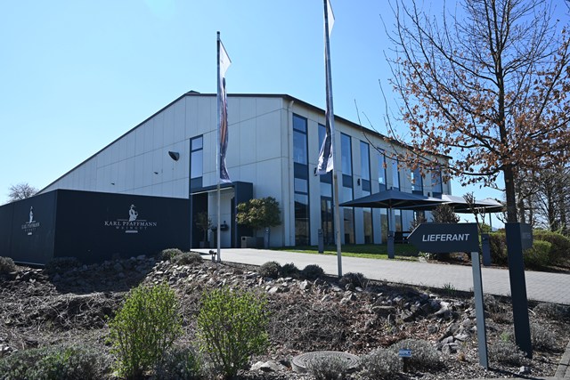 【現地視察レポート】手ごろな価格と侮るなかれ！　実はドイツNo.1＆特別栄誉賞獲得の生産者“カール　ファフマン”（経営企画室　藤野晃治）